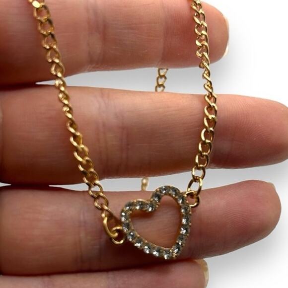 Macy’s rhinestone heart necklace short gold tone chain link layering Valentine's - Picture 1 of 10
